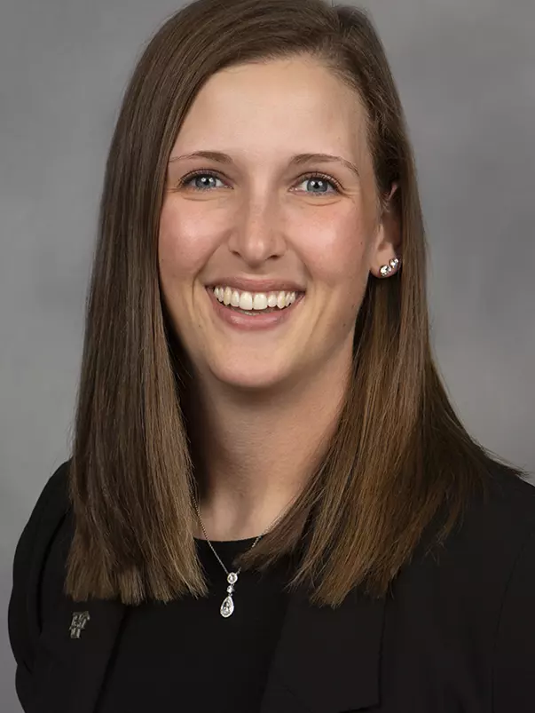 Amanda Cutcher head shot 2018-19