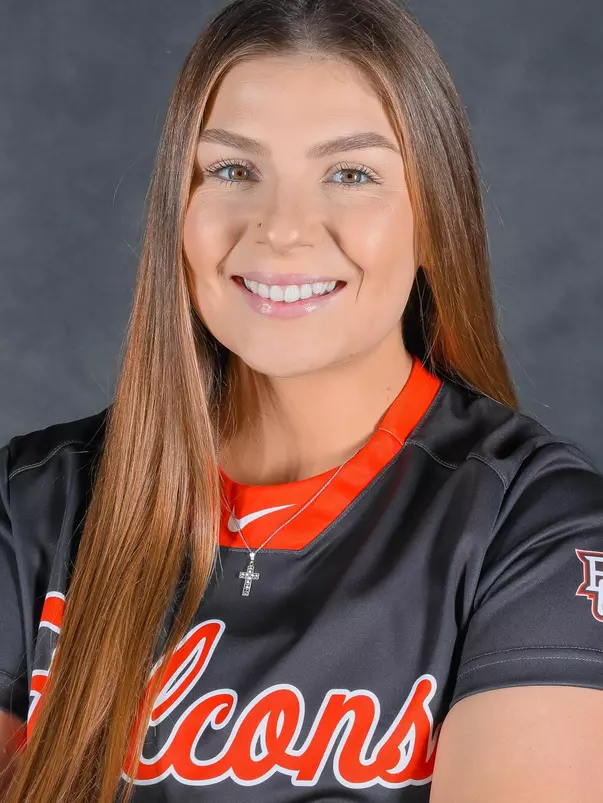 BGSU softball 2022 - photo by Mallory Hiser (Nov. 22, 2021)