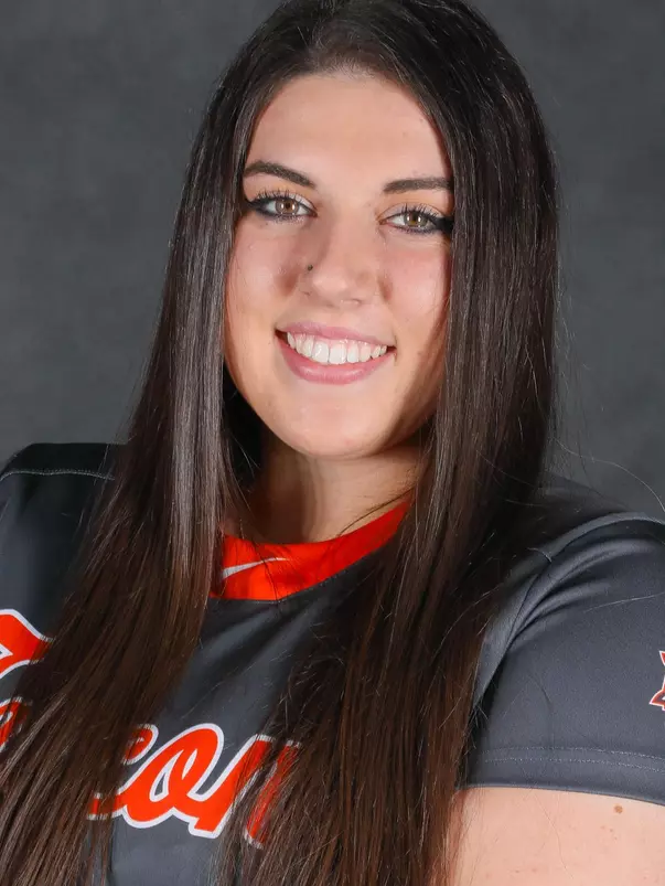BGSU softball 2022 - photo by Mallory Hiser (Nov. 22, 2021)