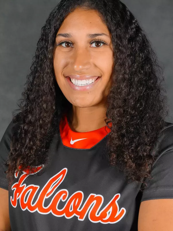 BGSU softball 2022 - photo by Mallory Hiser (Nov. 22, 2021)