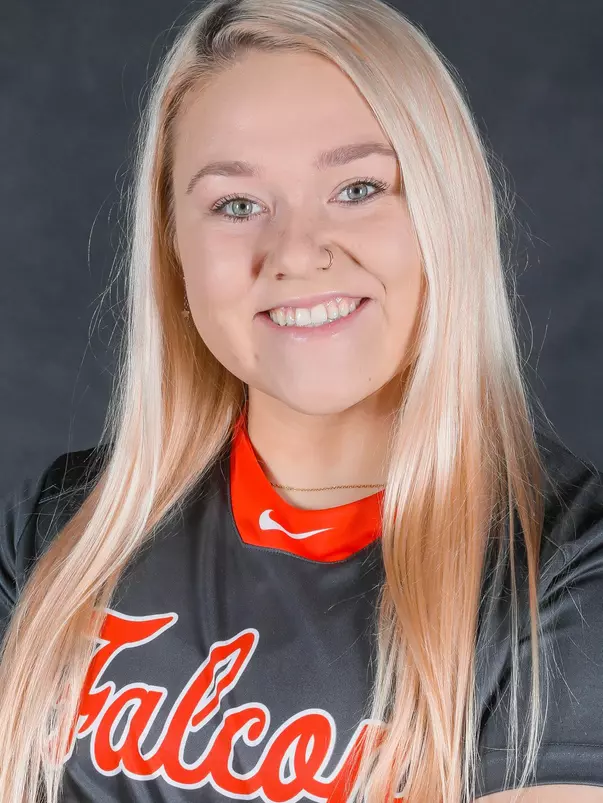 BGSU softball 2022 - photo by Mallory Hiser (Nov. 22, 2021)