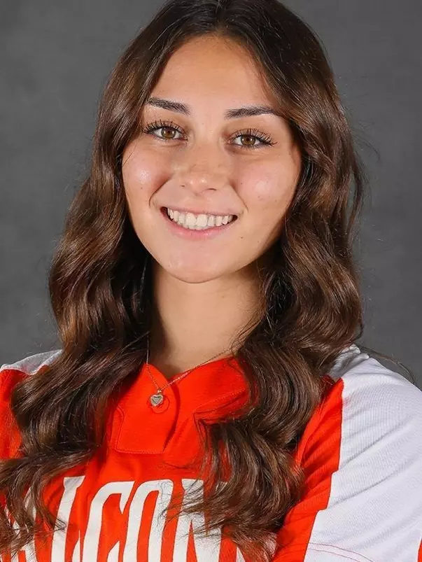 Marti Henkel - Softball headshot - Oct 2022