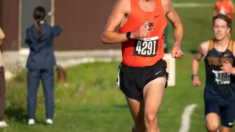 XC Continues Postseason on Friday at Great Lakes Regionals