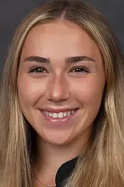 Eloise Saraty Headshot