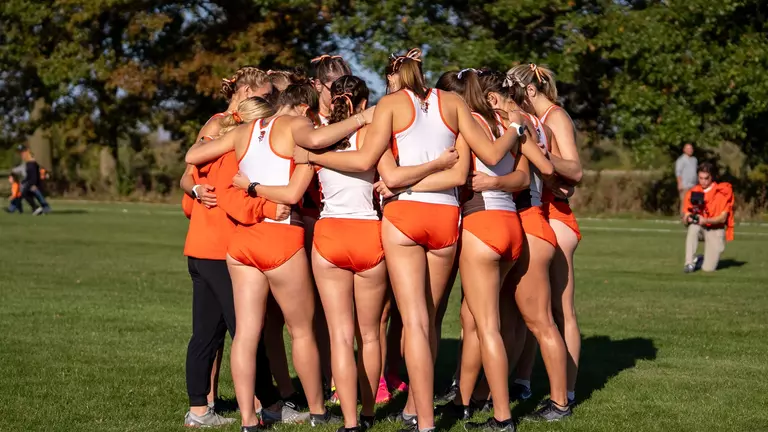 Falcons Begin Season at Michigan Open