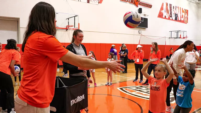 BGSU SAAC To Hold Clinic For National Girls And Women In Sports Day Feb. 15