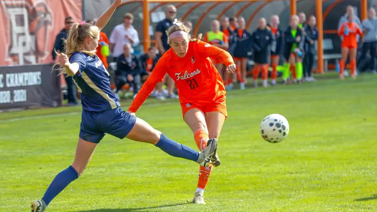 Falcons Face UMass With MAC Tournament Berth on the Line