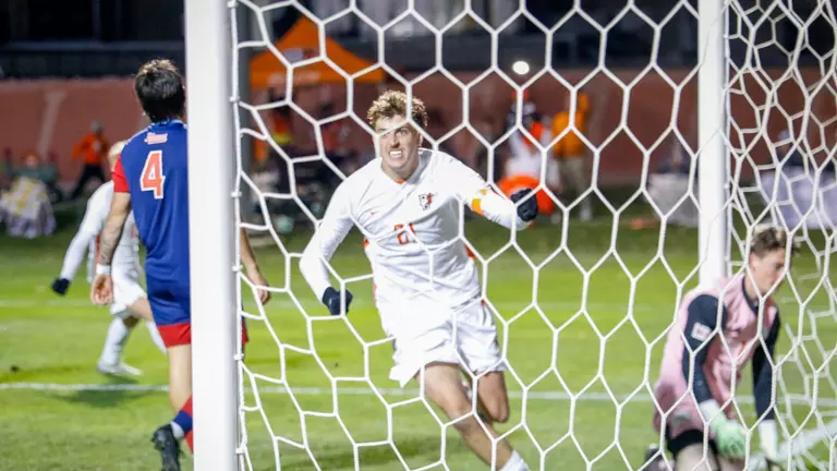 Falcons, Flames Finish in 1-1 Draw