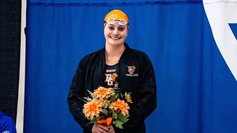 Vial Takes Fourth in 400 IM to Keep Falcons in Sixth at MAC Championships