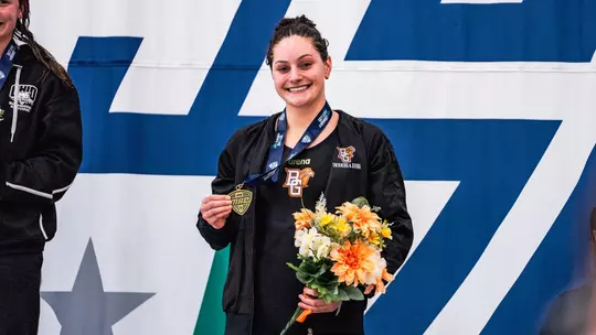 For Ava Vial, Trust and Fresh Approach Guided Her to First MAC Medal