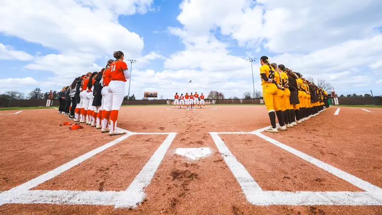 Softball Schedule Update: Series at CMU Switched to Saturday-Sunday