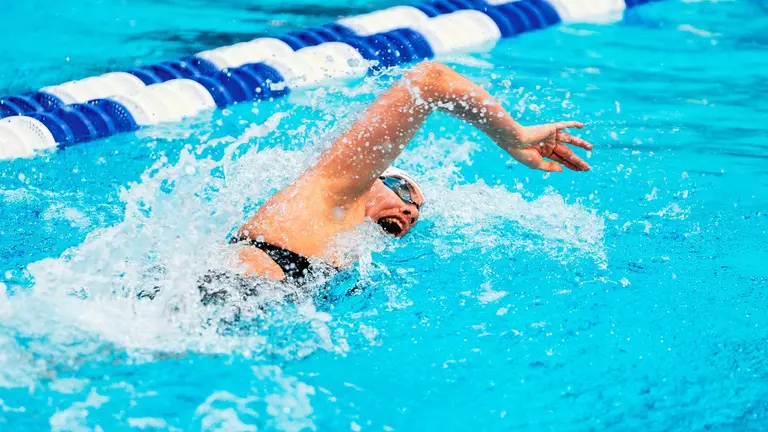 Falcons Cruise to Five Wins at IU Indy Invite