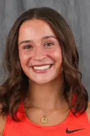 Emma Hellwege Head Shot WXC 25