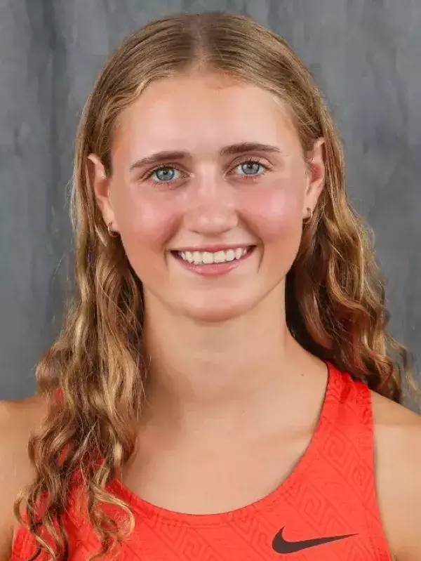 Lexi Panning Head Shot WXC 25