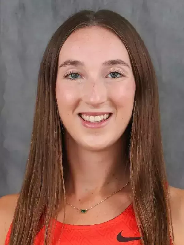 Nora Ritting Head Shot WXC 25