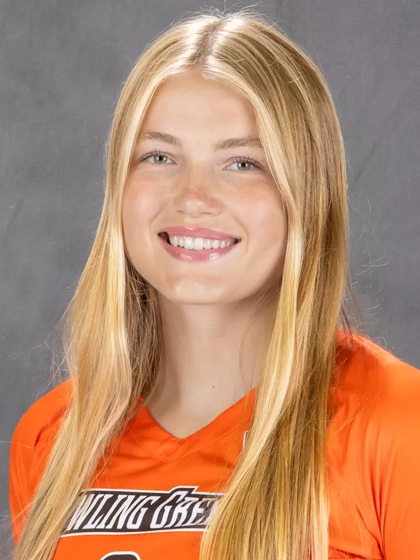 Cecily Waynar