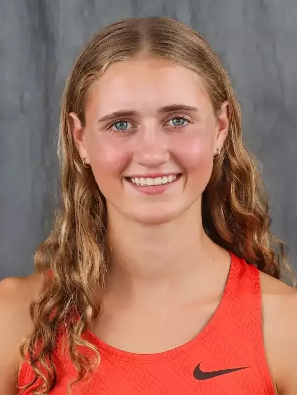 Lexi Panning Head Shot WXC 25