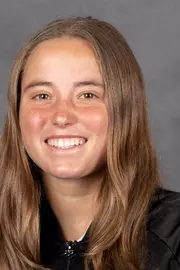Elise Snyder Head Shot 2025-26
