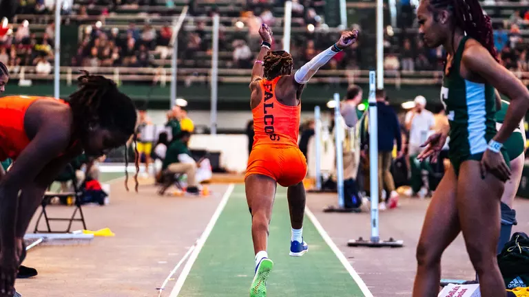 PRs, Program Marks Highlight Falcons’ Strong Saturday