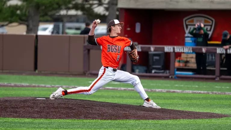 Falcons Fall To NIU Saturday As Huskies Force Sunday Rubber Match