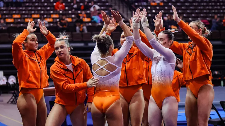 Falcons Grab Second At New Hampshire Tri-Meet, Four Falcons Set Career Highs