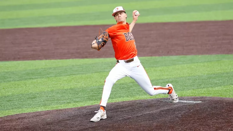 Pitcher-Dominated Doubleheader Falls Way Of Minutemen Over Falcons