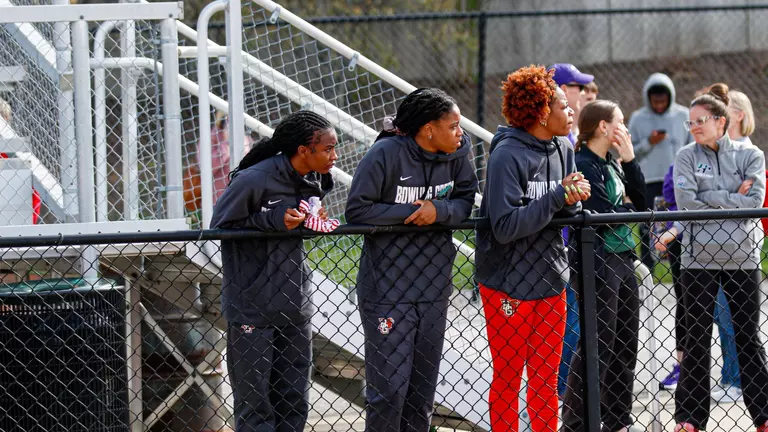 Sprinting South: Falcons Set for Louisville Invitational