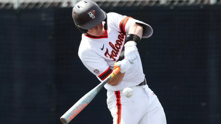 Trio Of Round-Trippers Thrust Bowling Green Past Toledo In Series Opener