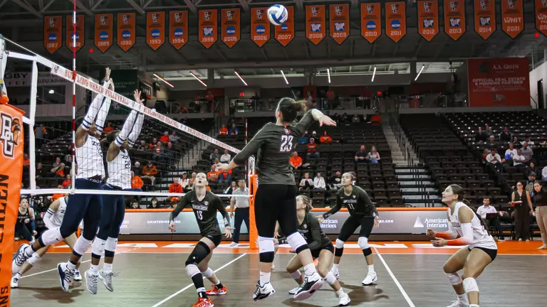 Volleyball Set For Brown And Orange Scrimmage Saturday At Stroh