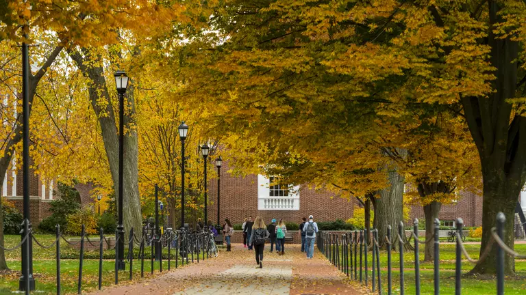 Delaware Student-Athletes Raise $22k with Reps For Kids Event