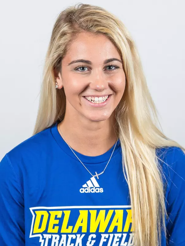 Cierra Crane Headshot