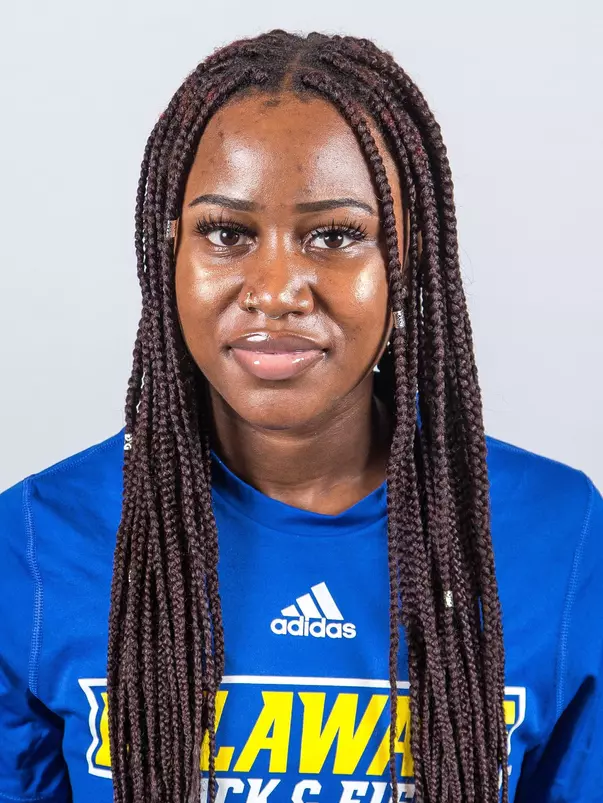 Halimah Roberson headshot