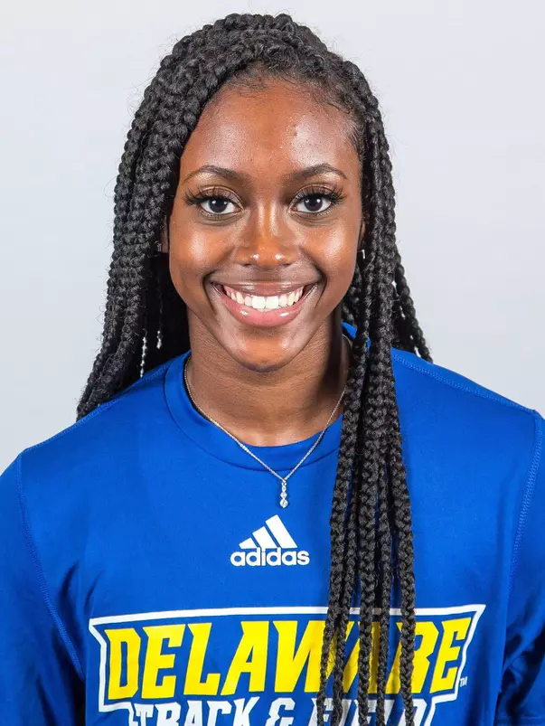 Kai Starnes headshot