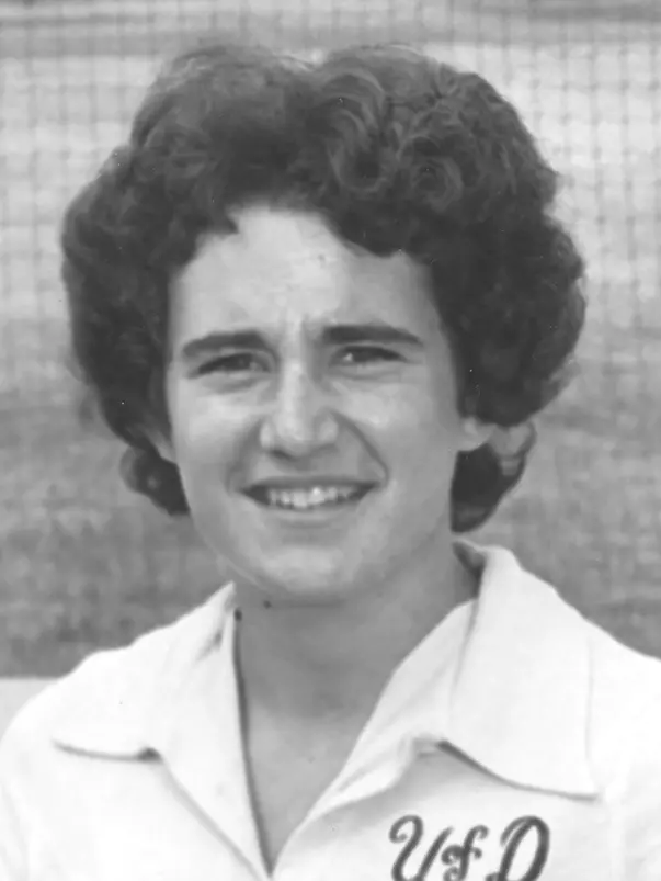Elaine Pomian