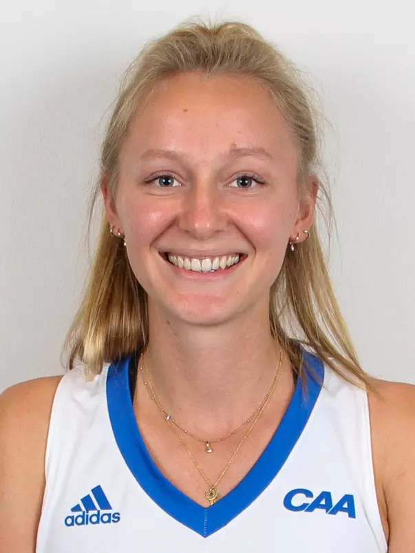 2020-21 University of Delaware
Field Hockey Headshots
October 2, 2020
Photo by Erik Oakley