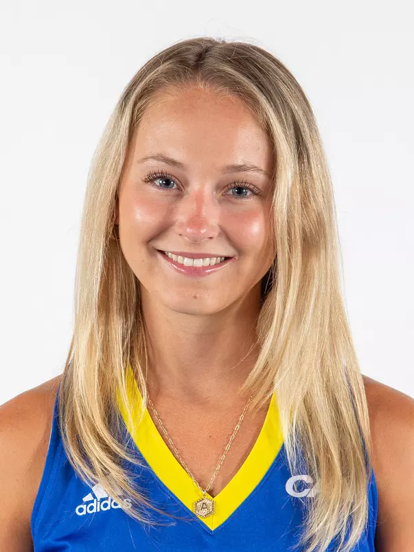 Ashley Iannuzzi head shot
