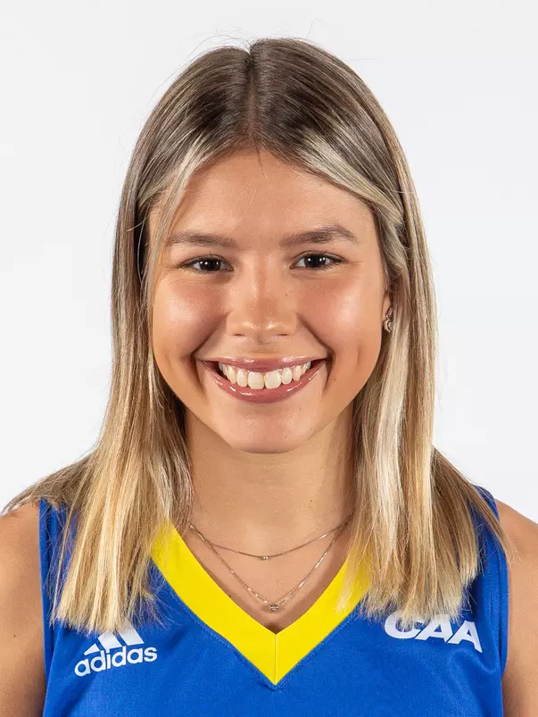 Martina Carrazzoni head shot