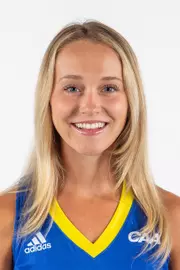 Sarah Iannuzzi head shot