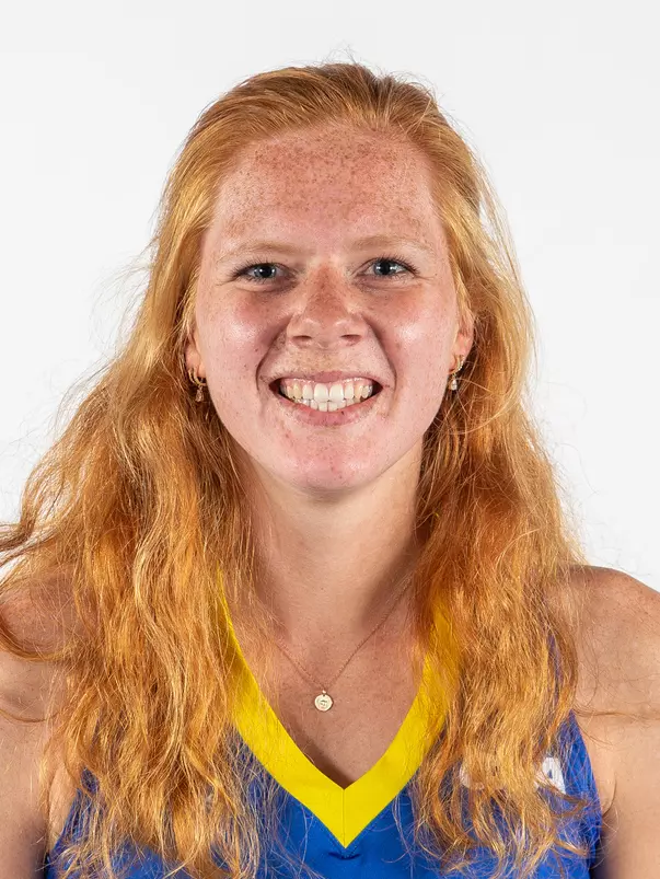 Femke Strien head shot