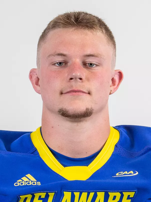 Dillon Trainer_2021 Headshot