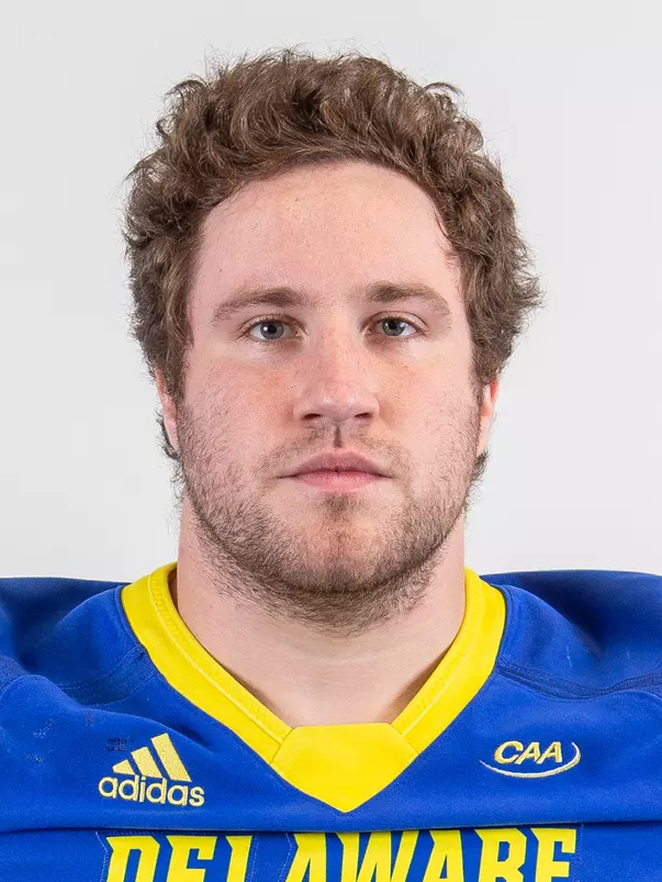 Jake Dinicola_2021 Headshot