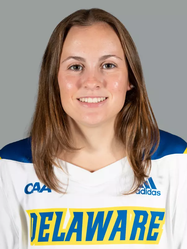 Steph Marszal Headshot