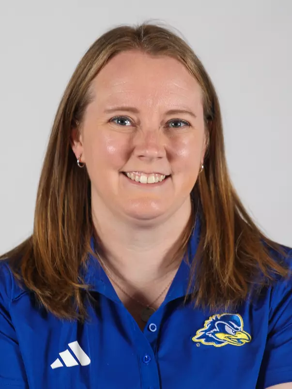 Katie Squires headshot 2023