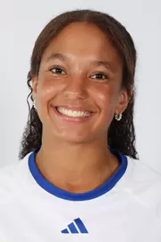 Ava Sallee Headshot