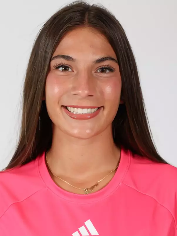 Gianna Berkley Headshot