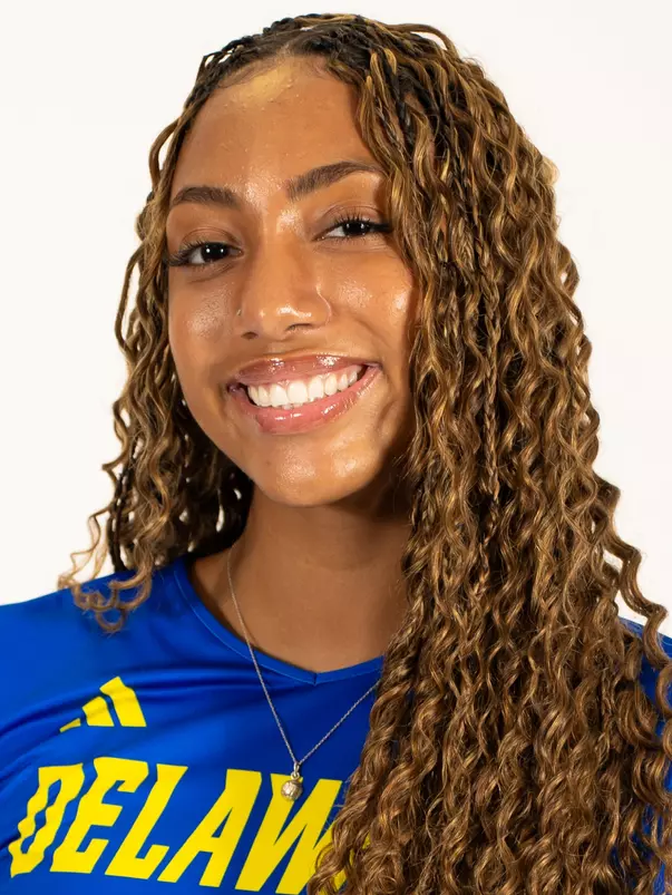 2026 Delaware Volleyball Headshots
