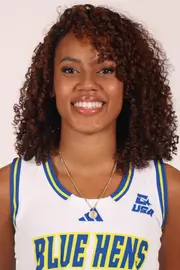 Kennise Johnson Headshot