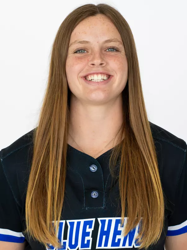 2027 Delaware Softball Headshots