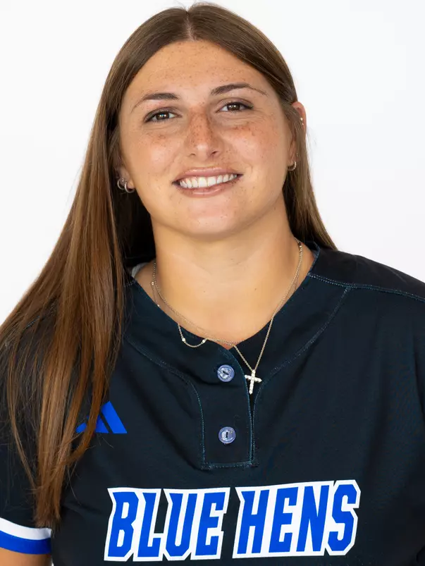 2027 Delaware Softball Headshots