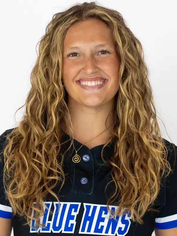 2027 Delaware Softball Headshots